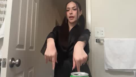 Sweet Steph online show from 04/18/26, 01:53