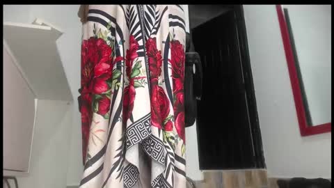 stephyjonesph online show from 11/18/25, 03:27