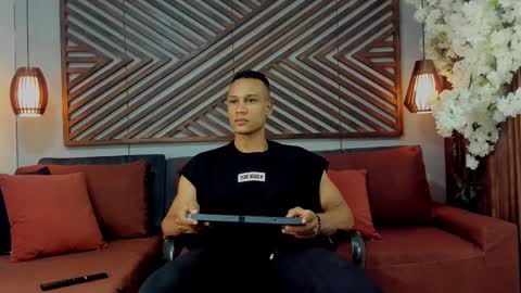 Snapshot of sterling_magnus chatting on 02/11/26, 08:36 online show from 02/11/26, 08:36