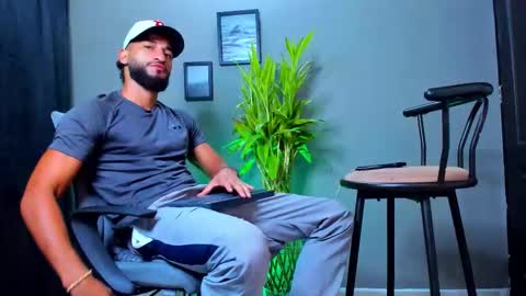 Steve  online show from 10/09/25, 11:19