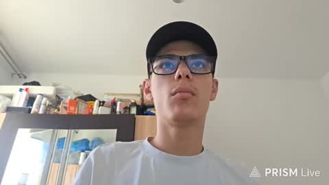 Snapshot of steve371967 chatting on 09/23/25, 03:04 Steve371967 online show from 09/23/25, 03:04