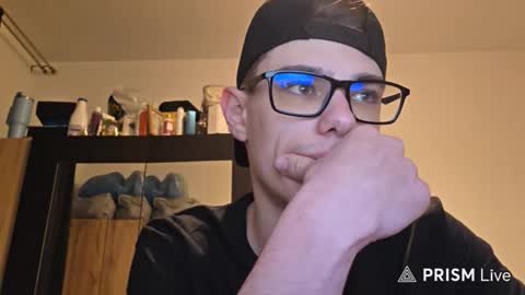 Snapshot of steve371967 chatting on 12/22/25, 06:16 Steve371967 online show from 12/22/25, 06:16