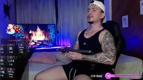 Snapshot of steven__tayler chatting on 12/25/24, 02:25 Steven Tayler online show from 12/25/24, 02:25