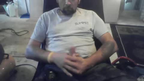 Steveneg13 online show from 10/14/25, 01:45