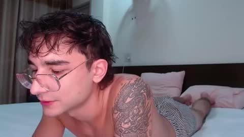 Alex   online show from 12/07/24, 04:36