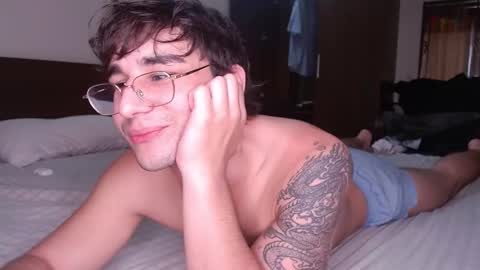 Alex   online show from 12/14/25, 02:39