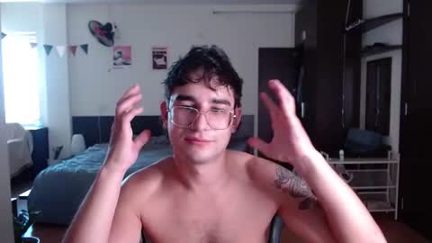 Snapshot of steveoceanbeanhuge chatting on 06/14/26, 03:08 Alex online show from 06/14/26, 03:08