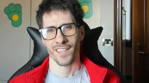 Steve online show from 10/17/25, 02:30