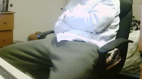 Chillguy online show from 12/04/24, 05:16