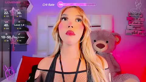 Snapshot of steyseequeen chatting on 01/28/25, 10:23 Steisee Reyes online show from 01/28/25, 10:23