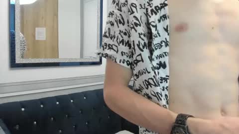 Snapshot of sthefan_salvatore chatting on 03/12/25, 11:31 STEFAN online show from 03/12/25, 11:31