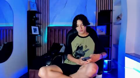 Snapshot of sthepanodimonaco chatting on 06/09/26, 03:29 Sthepano online show from 06/09/26, 03:29