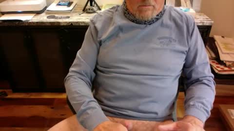 stickfigure1234 online show from 01/16/26, 08:02