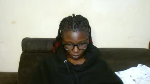 sticklavah online show from 12/19/25, 04:47