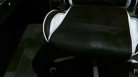 Snapshot of stiffler83pl chatting on 03/02/26, 02:36 stiffler83pl online show from 03/02/26, 02:36