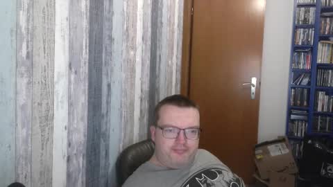 Oliver online show from 09/15/25, 06:52