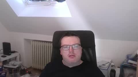 Oliver online show from 03/25/26, 06:52