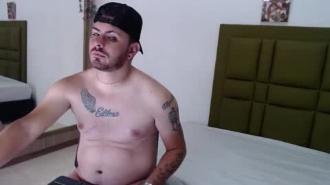 Snapshot of stive_0297 chatting on 12/15/25, 11:36 stive_0297 online show from 12/15/25, 11:36