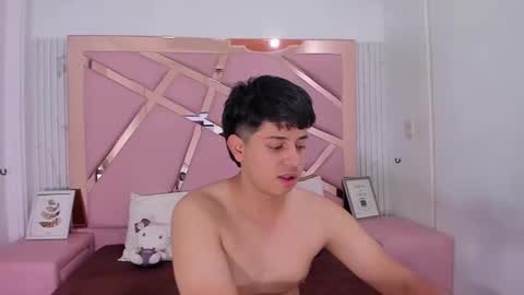 Steven Pooh online show from 12/17/24, 08:10