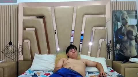 Steven Pooh online show from 12/21/24, 10:40