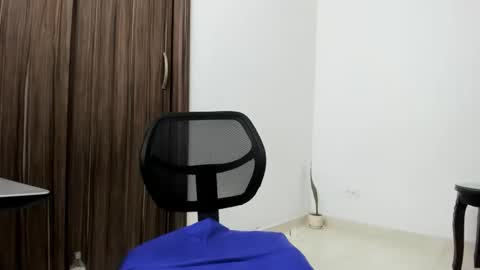 stiven_trainer online show from 05/01/26, 03:44