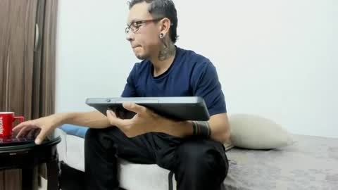 Snapshot of stiven_trainer chatting on 06/29/26, 01:01 stiven_trainer online show from 06/29/26, 01:01