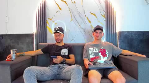 friends online show from 02/20/26, 06:26