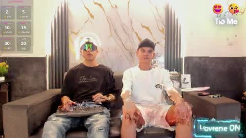 friends online show from 04/05/26, 03:58