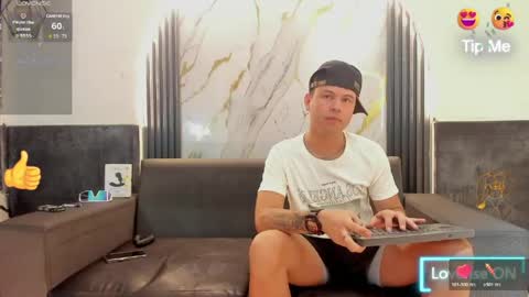 friends online show from 05/18/26, 04:07
