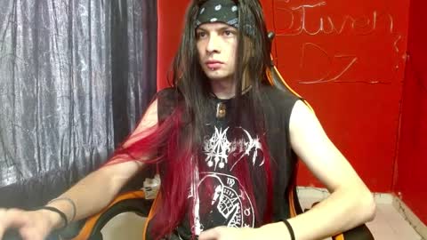 stivnhot online show from 04/04/26, 04:04