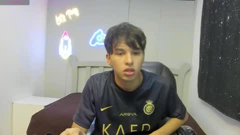 Stiwen online show from 01/17/26, 01:05