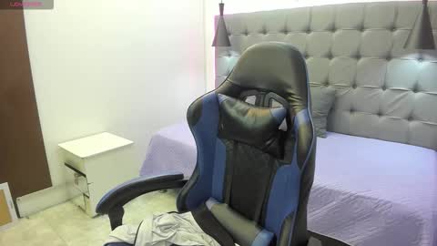 Stiwen online show from 03/27/26, 06:18