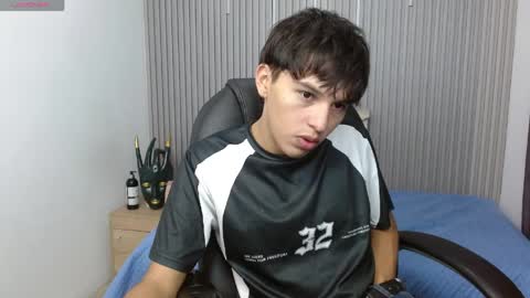 Stiwen online show from 03/28/26, 01:33