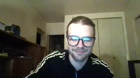 stockingsnfeet online show from 12/16/24, 12:26