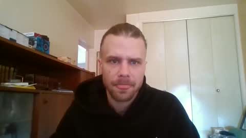 stockingsnfeet online show from 05/02/26, 08:52