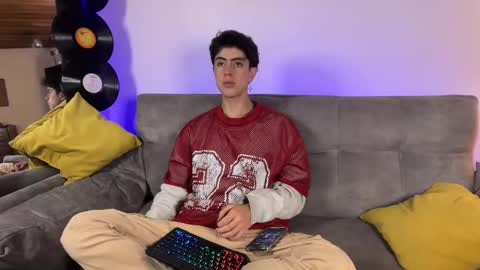 Stolas online show from 02/24/26, 11:25