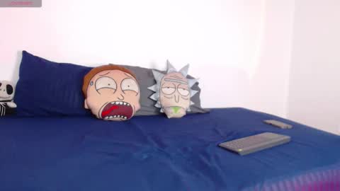 Stone Lee  online show from 11/16/25, 10:54