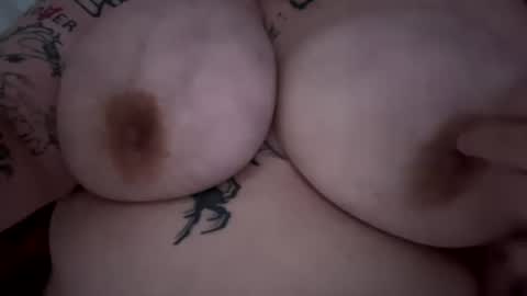 Snapshot of stonedbbw01 chatting on 10/14/25, 10:38 stonedbbw01 online show from 10/14/25, 10:38