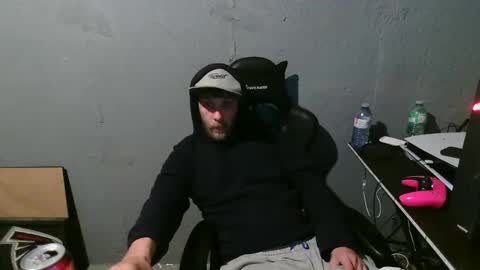 stonedpanda77 online show from 12/05/24, 04:53