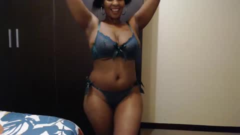 stonefruit76 online show from 03/11/25, 02:18