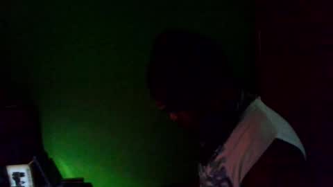 Snapshot of stonehardbbcdick1 chatting on 09/19/25, 05:24 stonehardbbcdick1 online show from 09/19/25, 05:24