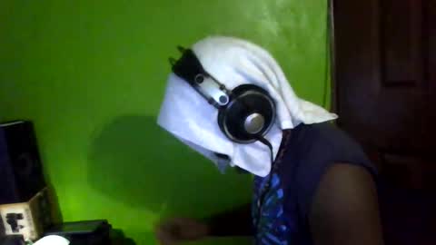 Snapshot of stonehardbbcdick1 chatting on 10/03/25, 08:33 stonehardbbcdick1 online show from 10/03/25, 08:33