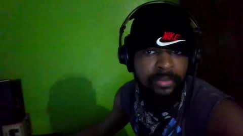 Snapshot of stonehardbbcdick1 chatting on 10/04/25, 09:18 stonehardbbcdick1 online show from 10/04/25, 09:18