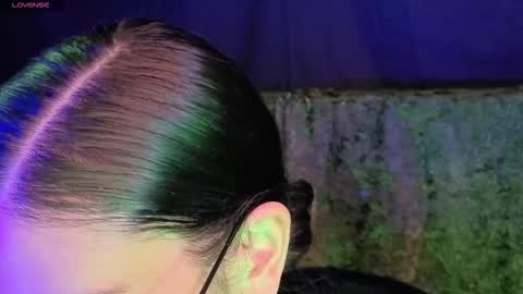 Snapshot of stonned_candy chatting on 10/31/25, 11:28 Liz online show from 10/31/25, 11:28