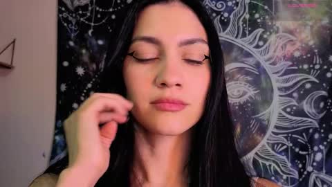 Snapshot of stonned_candy chatting on 11/24/25, 11:26 Liz online show from 11/24/25, 11:26