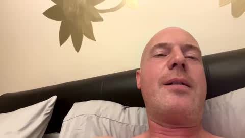 Stoodley22 online show from 11/06/25, 04:08