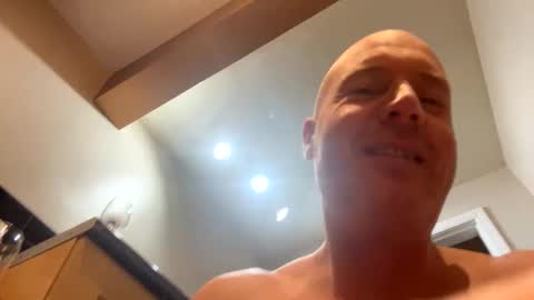 Stoodley22 online show from 01/15/26, 05:45