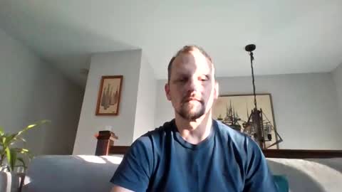 Snapshot of stook4 chatting on 10/27/25, 09:19 LifestyleMan313 online show from 10/27/25, 09:19