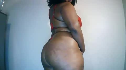 Snapshot of stormie955 chatting on 01/08/25, 12:28 stormie955 online show from 01/08/25, 12:28