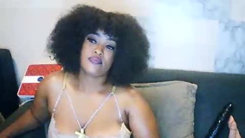 Snapshot of stormie955 chatting on 02/12/25, 02:14 stormie955 online show from 02/12/25, 02:14